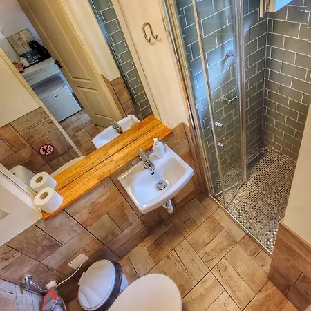 Tiny House For Two Brasov